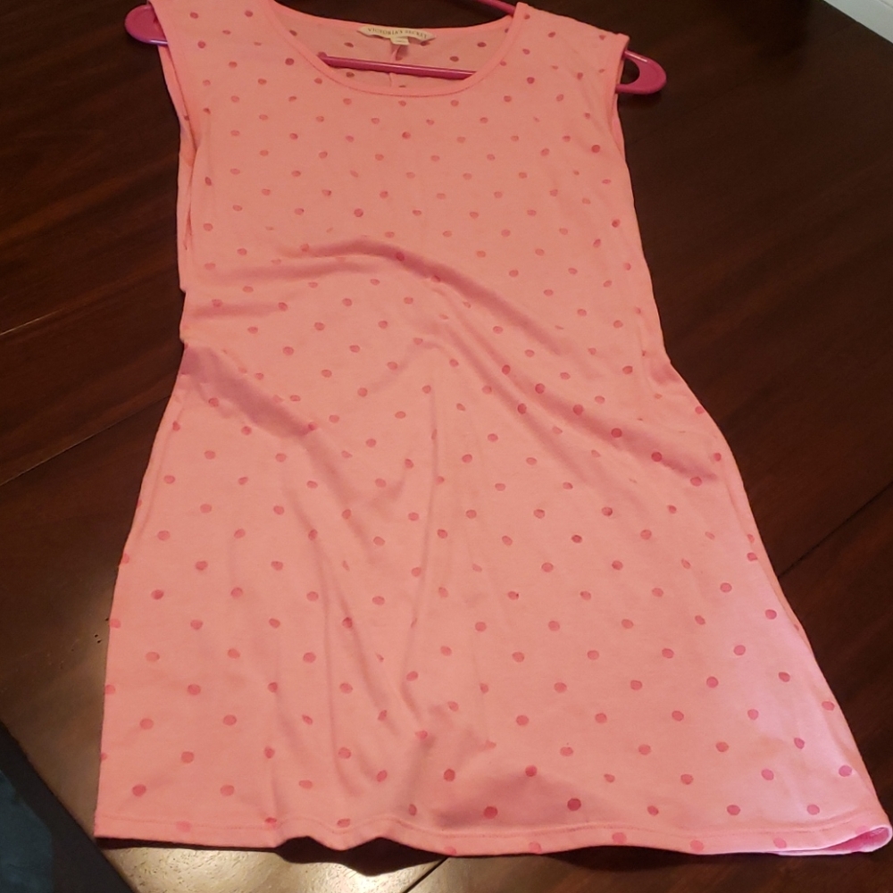 Thin tunic top
